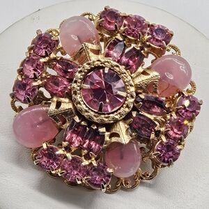 VTG Maltese Cross Glass Gripoix Brooch Pink Crystal Rhinestone Filigree Retro